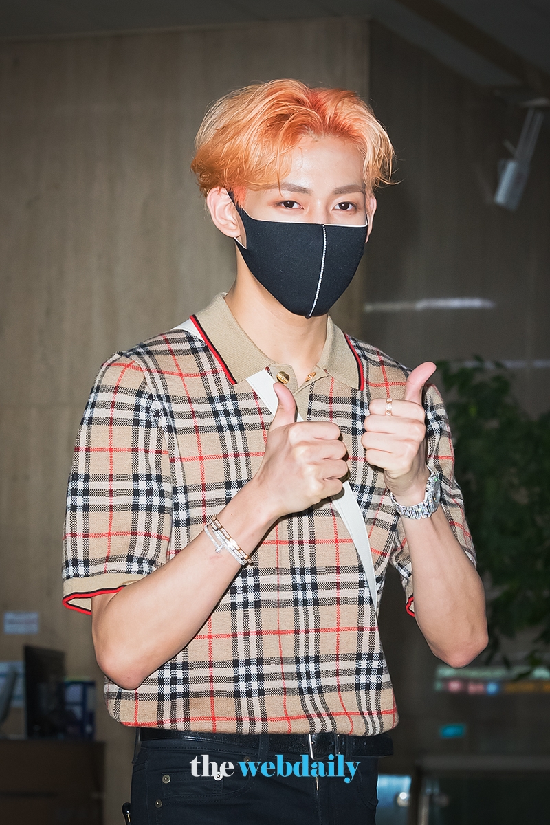 갓세븐 뱀뱀, 김포국제공항 입국 현장