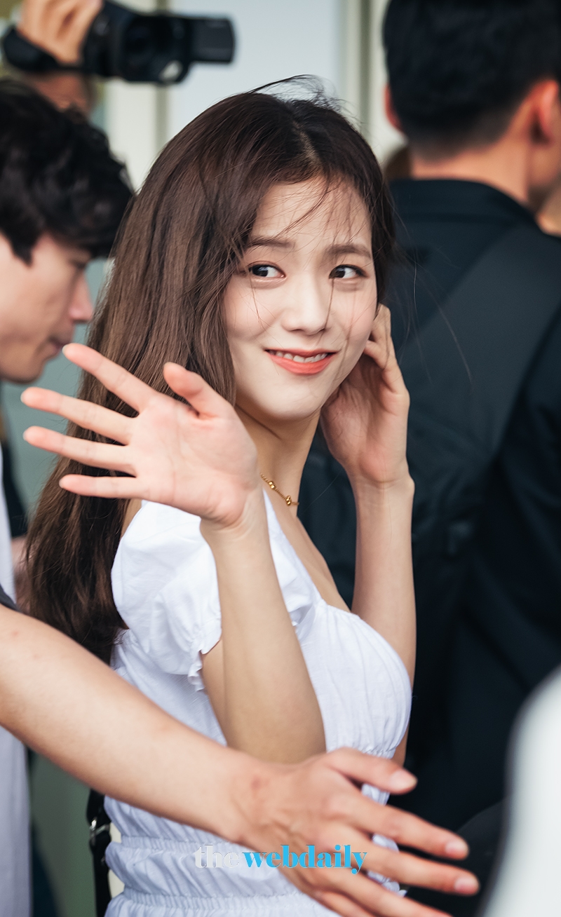 블랙핑크 지수, 인천국제공항 출국