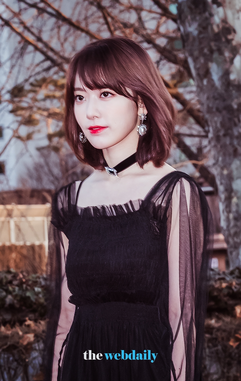 아이즈원 미야와키사쿠라, 레드카펫 현장