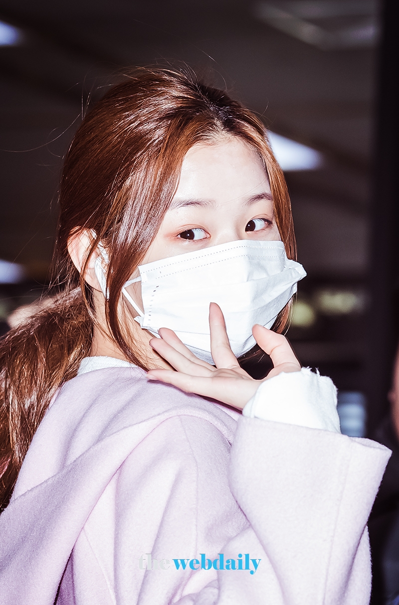 아이즈원 장원영, 김포국제공항 입국