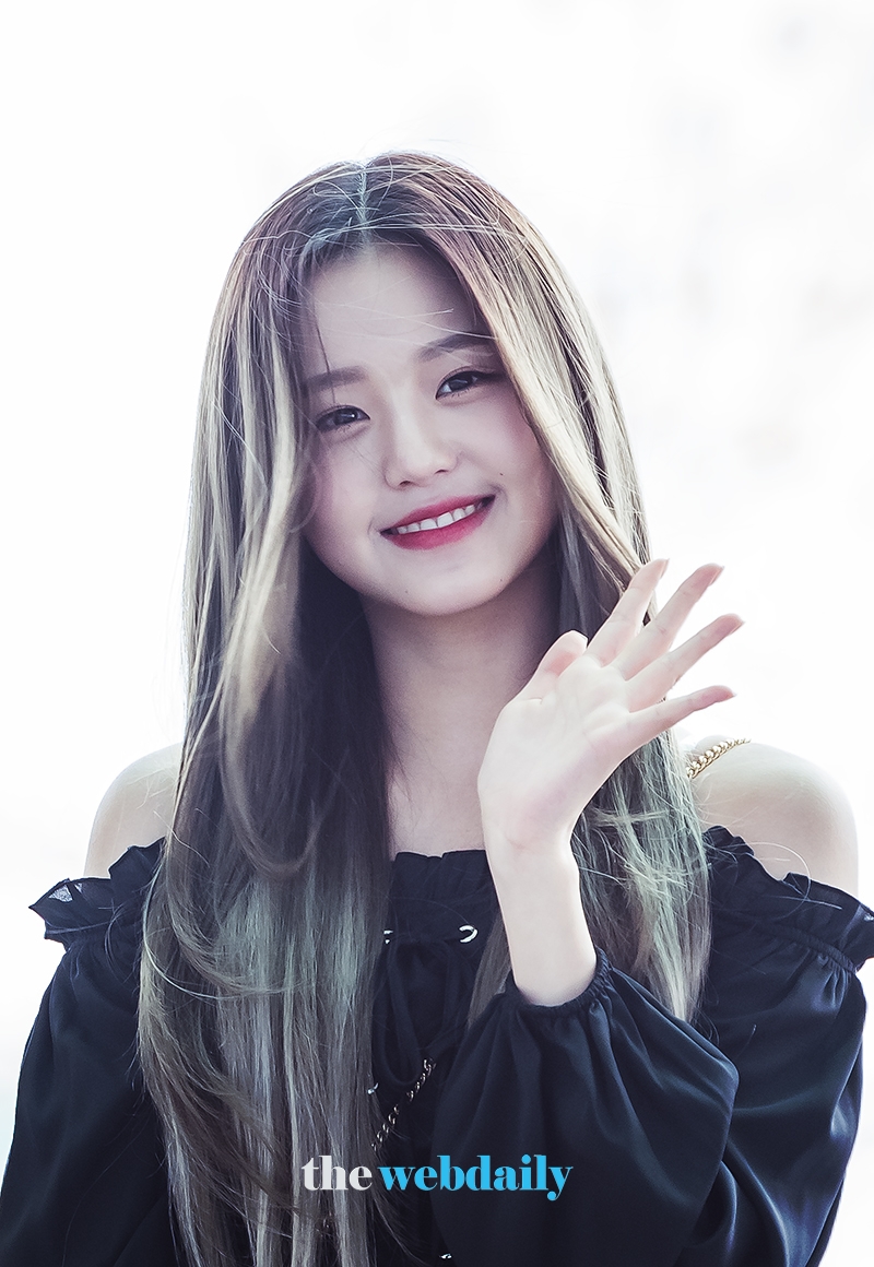 아이즈원 장원영, 인천국제공항 출국