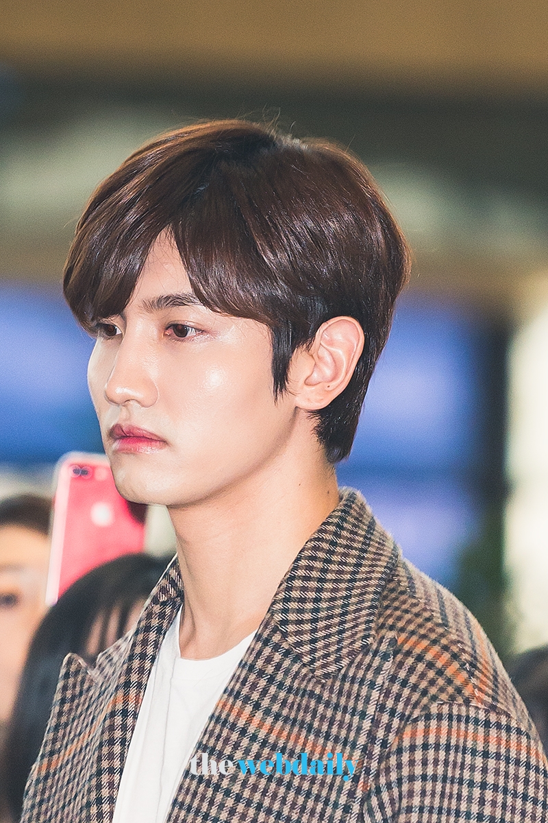 동방신기 최강창민 , 김포국제공항 출국