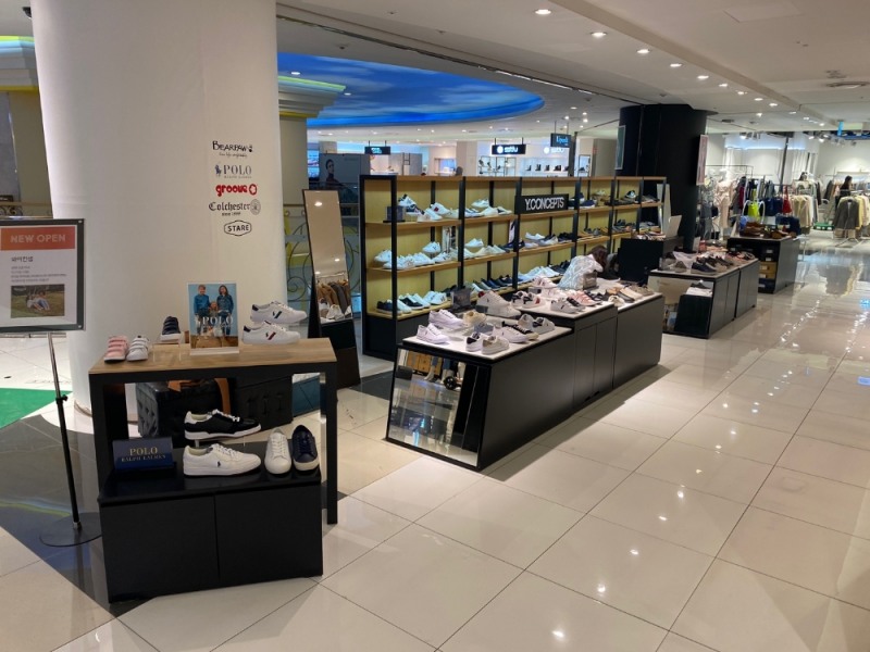 슈즈 편집샵 와이컨셉, 스타필드 코엑스·롯데 잠실점 오픈