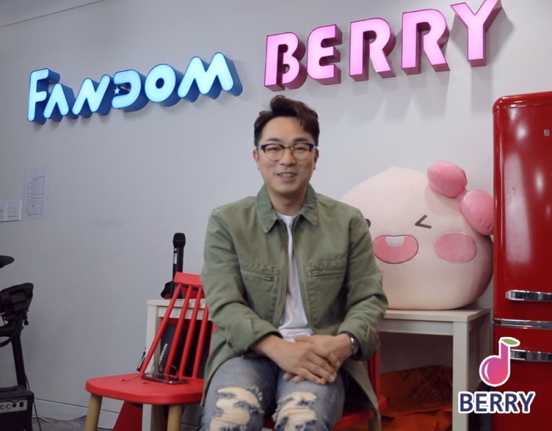 탑골가왕 ‘성대현(R.ef)’, 베리스토어 통해 기부 동참