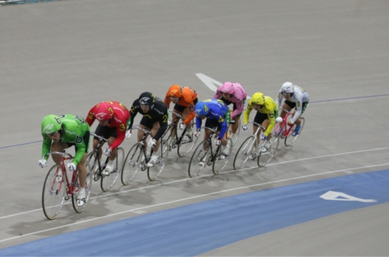 경륜선수들의 경기모습. (사진=국민체육진흥공단)