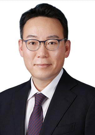 율촌에 합류한 김용상 외국변호사.(사진제공=율촌)