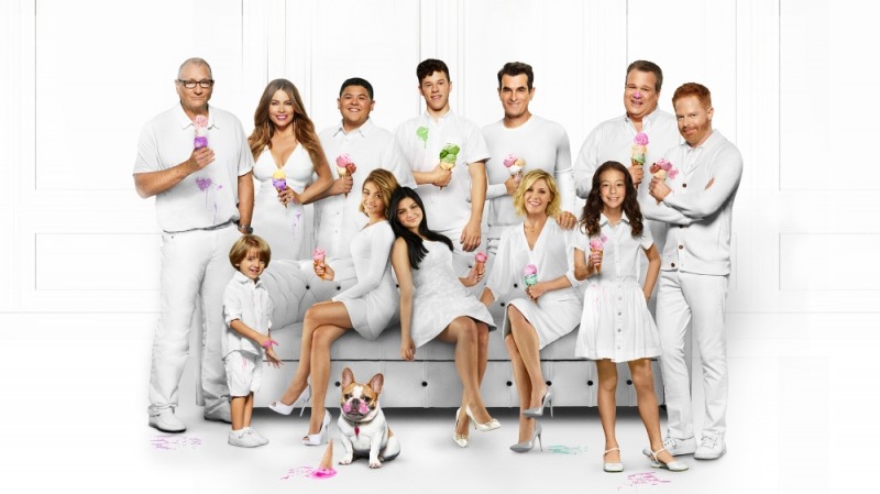 왓챠플레이, 가정의 달 맞아 가족 콘텐츠 소개