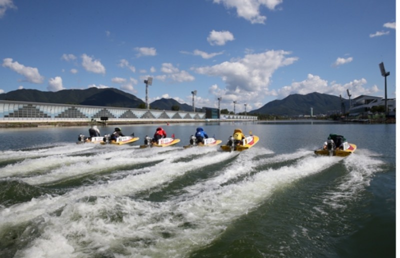 경정선수들의 경기모습. (사진=국민체육진흥공단)