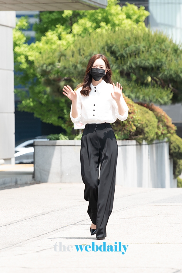 진세연, KBS 월화드라마 <본 어게인> 출근길 현장