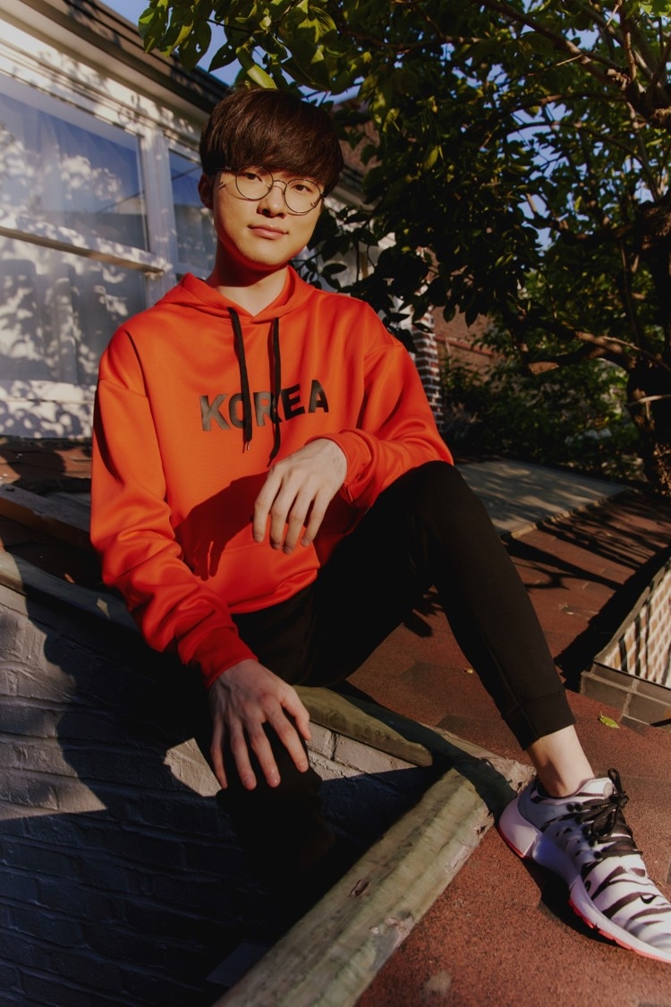 나이키, ‘페이커(Faker)’와 함께한 요가 트레이닝 프로그램 공개