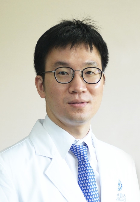 강남세브란스병원 안과 한진우 교수. 사진=세브란스