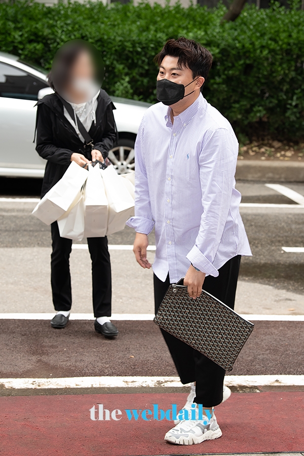 김호중, ‘유희열의 스케치북’ 녹화 출근길 현장 (사진:최수영기자)
