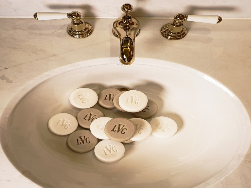 라 뷔게르(LA VIGUEUR), 헤어 케어 위한 샴푸바, 린스바 출시