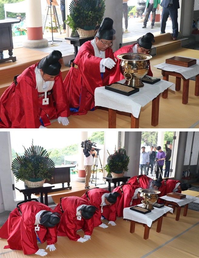 2019년 충렬사 제향 모습.(사진제공=부산시)