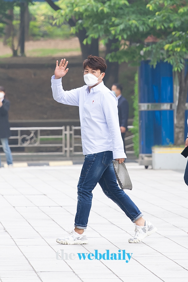 김호중, SBS '이숙영의 러브FM' 출근길 현장 (사진:최수영기자)