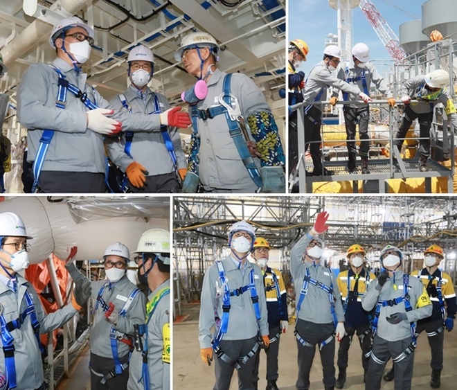 (사진위부터 시계방향)한영석 사장(왼쪽 첫 번째)과 이상균 사장(왼쪽 두 번재)이 작업자에게 안전작업을 당부하고 LNG운반선 갑판에서 안전 위험요소를 살피고 있다.(사진제공=현대중공업)