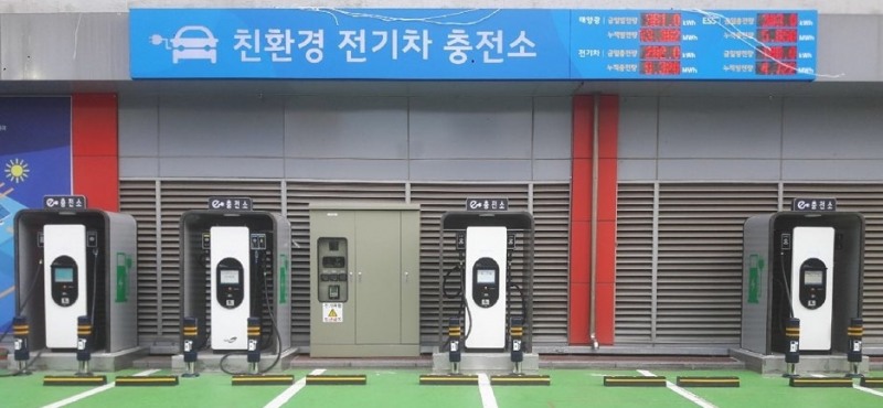 롯데마트 "2025년까지 비닐, 플라스틱 50%줄이겠다"