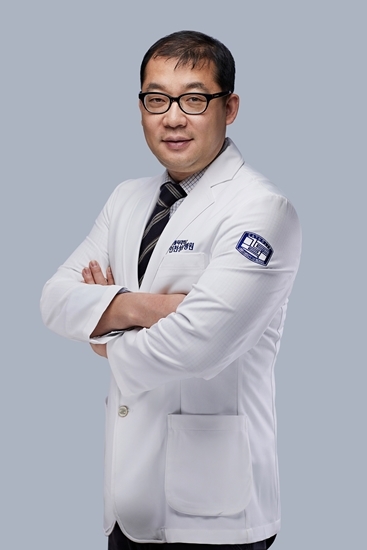 가톨릭대 인천성모병원 안과 강규동 교수. 사진=인천성모병원