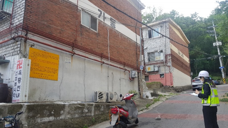 한국시설안전공단(이사장 박영수)은 지난 8일부터 18일까지 중대한 결함 등이 발생한 시설물 및 안전취약시설물(점검·진단결과 D,E등급을 받은 시설물) 185개소에 대한 현장점검을 실시했다.