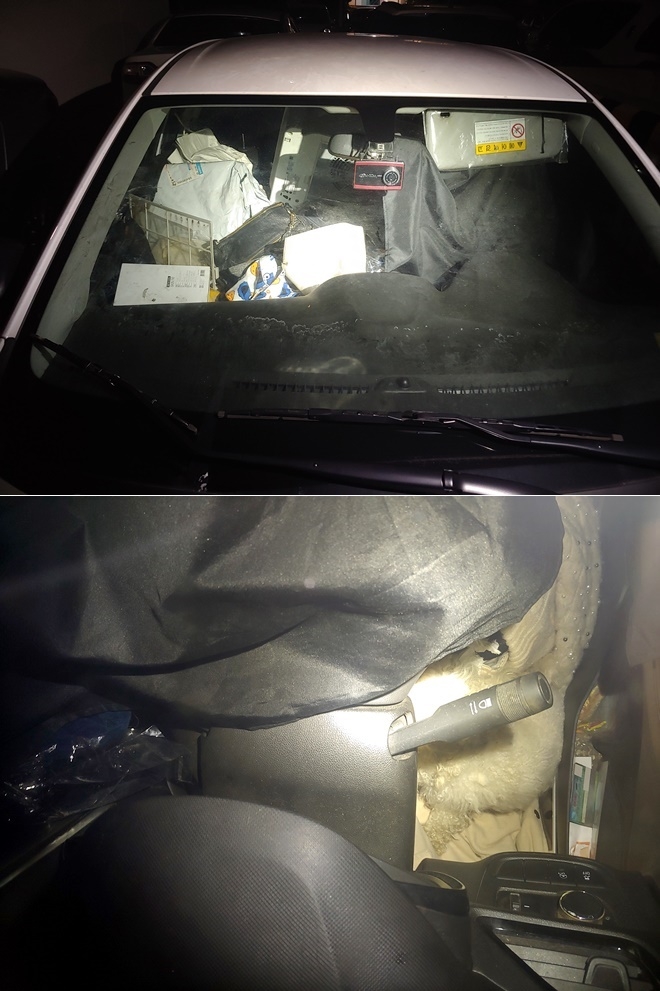 1년 이상 차량 안에서 강아지 길러온 차량내부.(사진제공=부산경찰청)