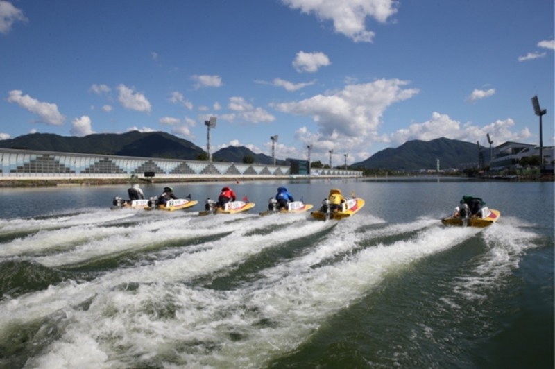 경정선수들의 경기 모습. (사진=국민체육진흥공단)