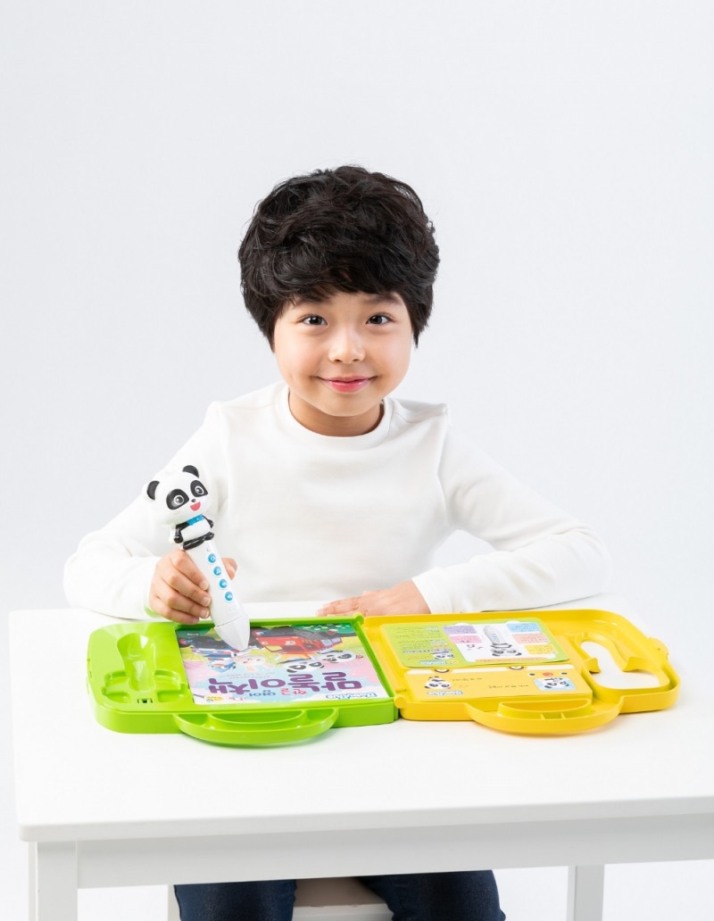 토이트론 ‘리틀퓨처북 베이비버스 키키 펜’ 출시