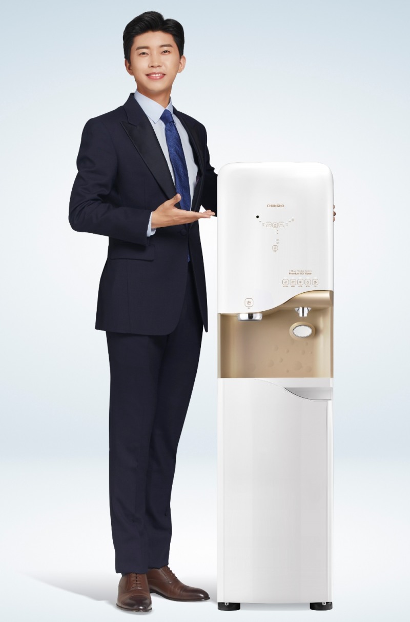 국내 최다 정수항목 제거 정수기는?