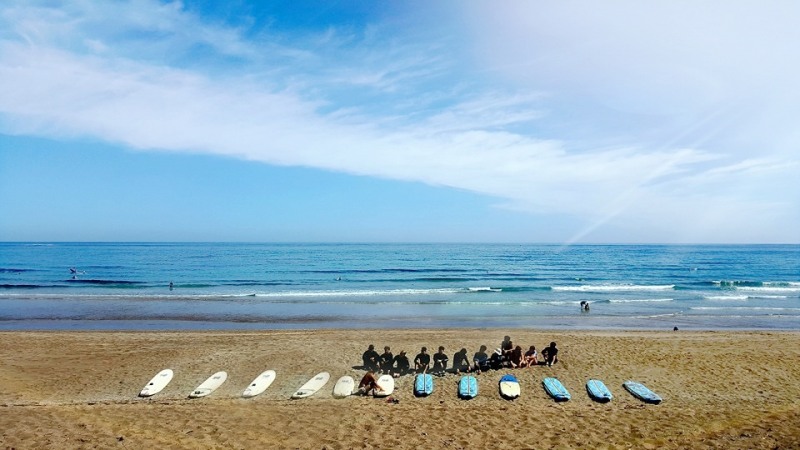 롯데호텔 제주 서핑 프로그램.(사진=롯데호텔 제주)