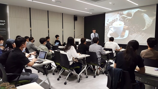 부산대 창업교육 멘토링.(사진제공=부산대학교)