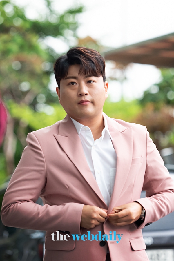 김호중, MBC 라디오스타 출근길 현장 (사진:최수영기자)