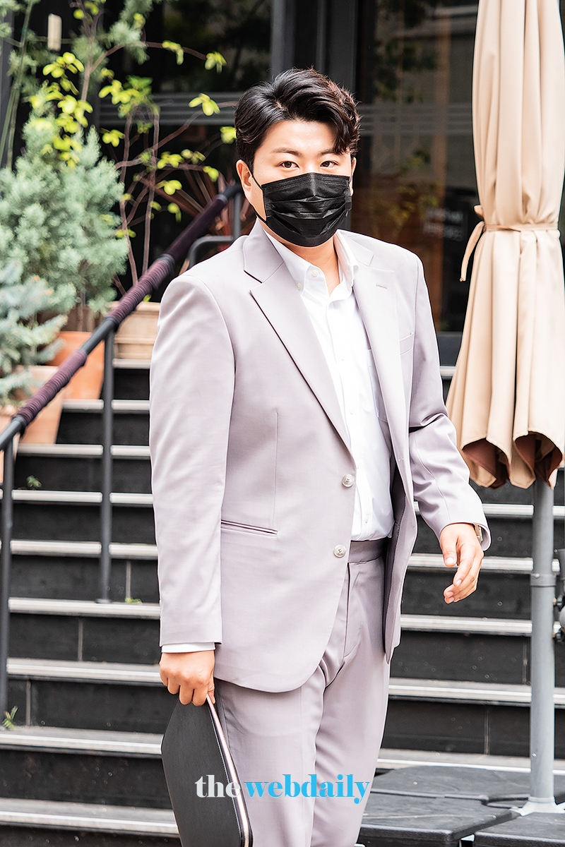 김호중, 정규 앨범 녹음 출근길 현장 (사진:최수영기자)