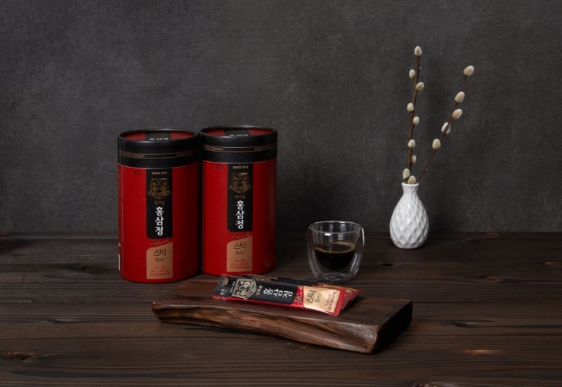 웅진식품 '장쾌삼 홍삼정 스틱' 건강기능식품 출시