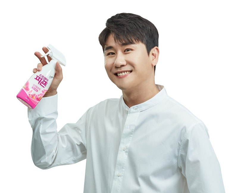 피죤 ‘영탁광고’, TV에서도 본다