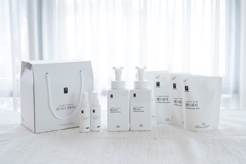 생활공작소, 코로나19 시대 필수품 담은 ‘핸드워시 선물세트’ 출시