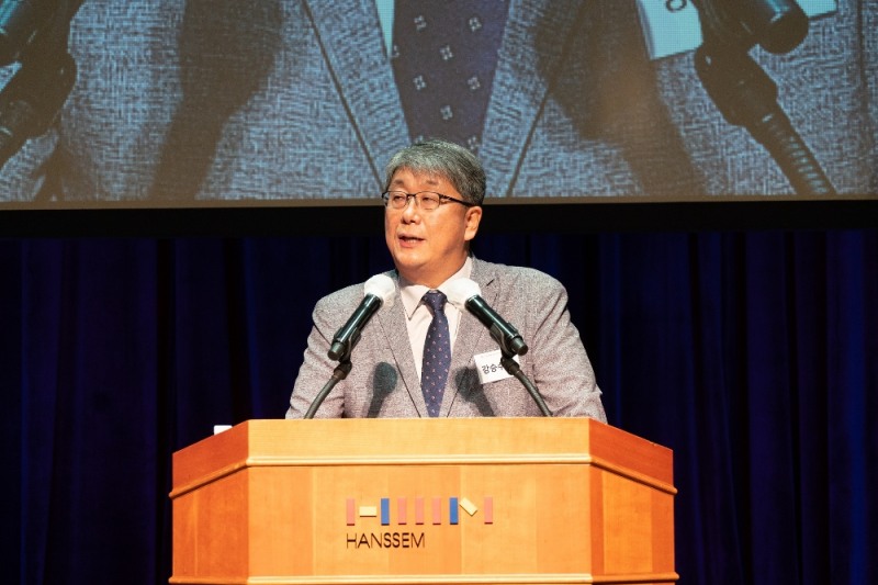 9일 열린 한샘 창립 50주년 비전선포식, 한샘 강승수 회장 비전 선포.(사진= 한샘)