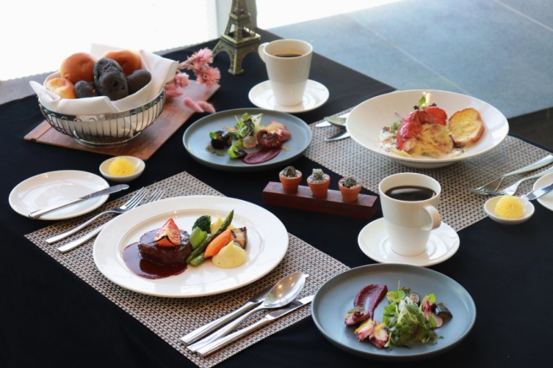 노보텔 앰배서더 서울 동대문 호텔 & 레지던스, 단품 코스 메뉴 ‘어텀스 테이블’ 출시