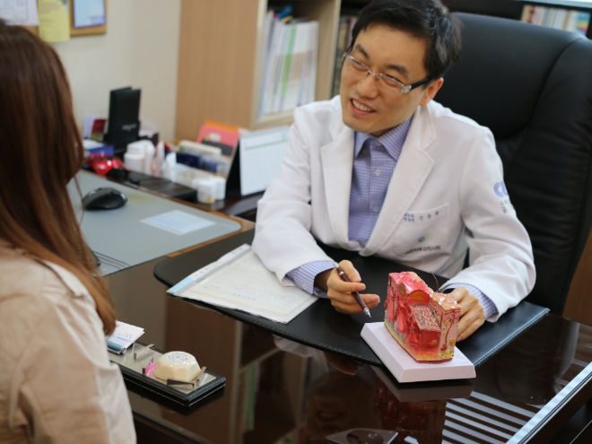 흉터, 오래되면 튼살처럼 자리 잡아…