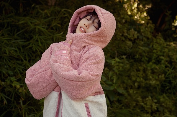 올 겨울 플리스 열풍 지속...실용성 강화한 ‘리버시블’ 눈길