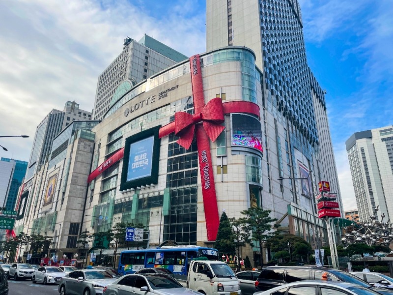 롯데백화점 환상적인 크리스마스 테마 선보여