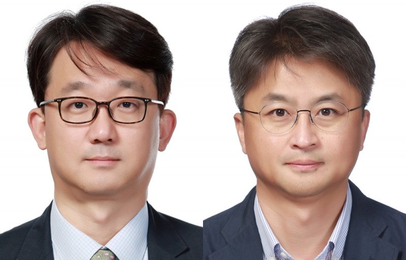 이형석 LG생활건강 럭셔리뷰티사업부장 부사장(좌), 장기룡 인사담당 전무(우)(사진=LG생활건강)