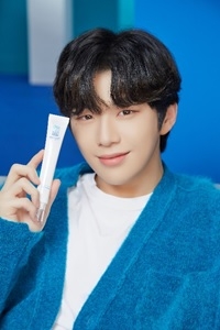 (메르넬 모델 강다니엘)