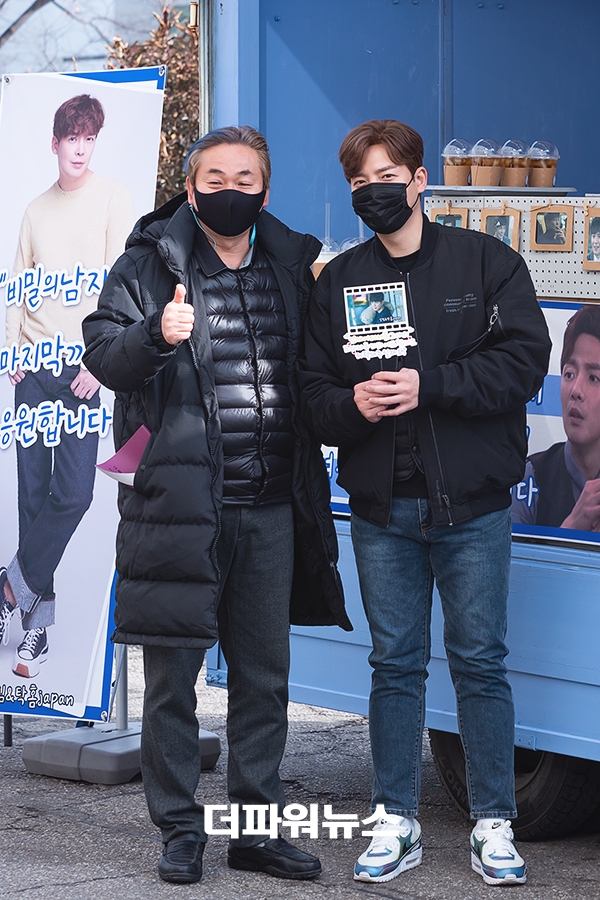 배도환-강은탁, KBS 드라마 녹화 출근길