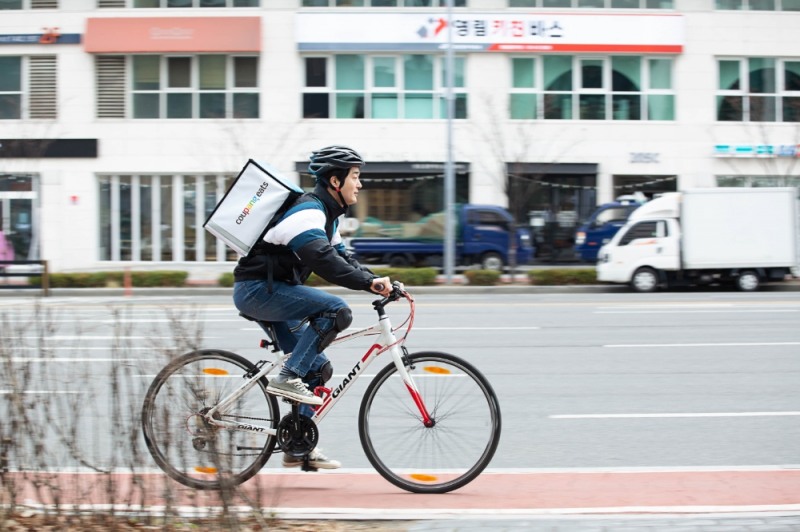 눈오면 더 늦어지는 배달…쿠팡이츠는 제외?