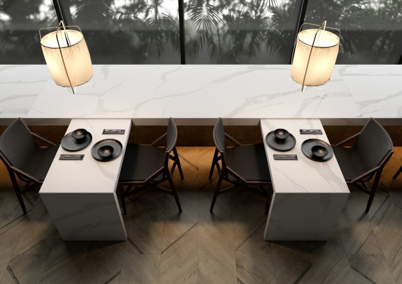 온라인 쇼룸을 통해 공개된 LG하우시스 엔지니어드 스톤 '비아테라-칼라카타' 제품이 적용된 레스토랑 공간 모습.(사진=LG하우시스)