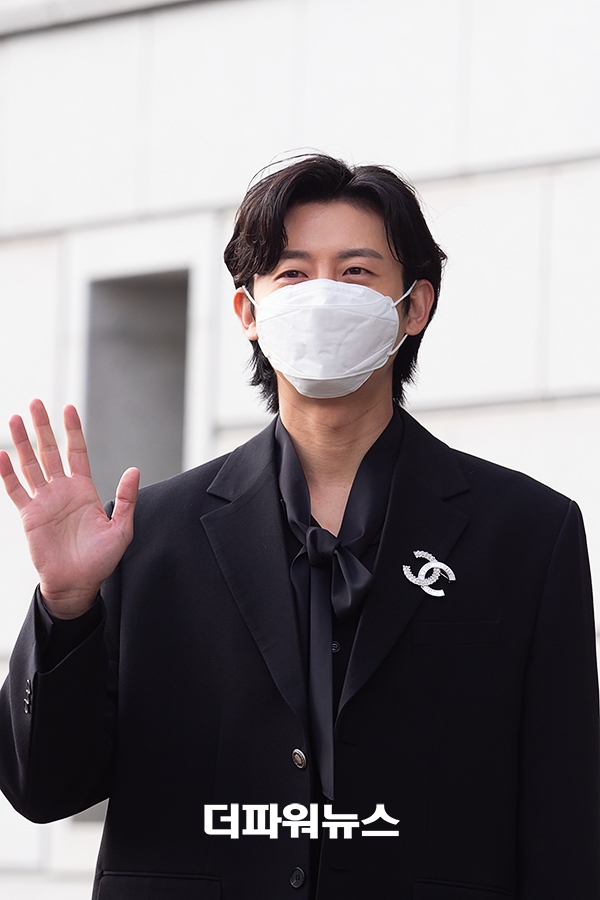 이지훈, KBS 드라마 출근길 현장