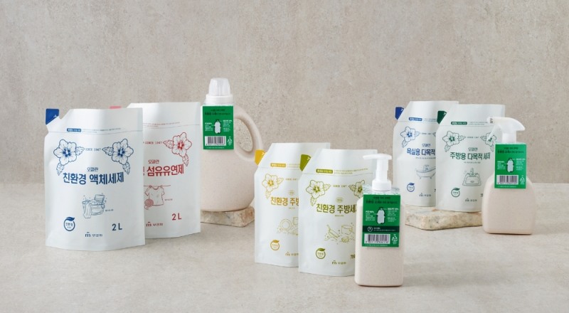 롯데마트, 친환경 파우치 세제 출시