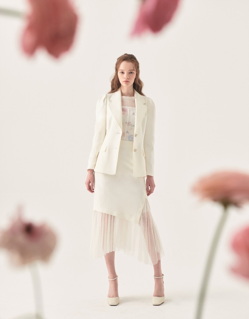 신원 여성복 베스띠벨리, 2021 S/S 컬렉션 공개