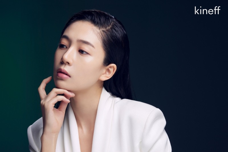 키네프(kineff), 배우 백진희 브랜드 뮤즈로 발탁