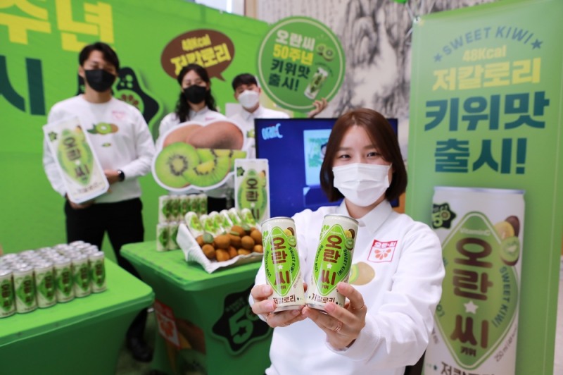 동아오츠카 ‘오란씨 키위’ 출시