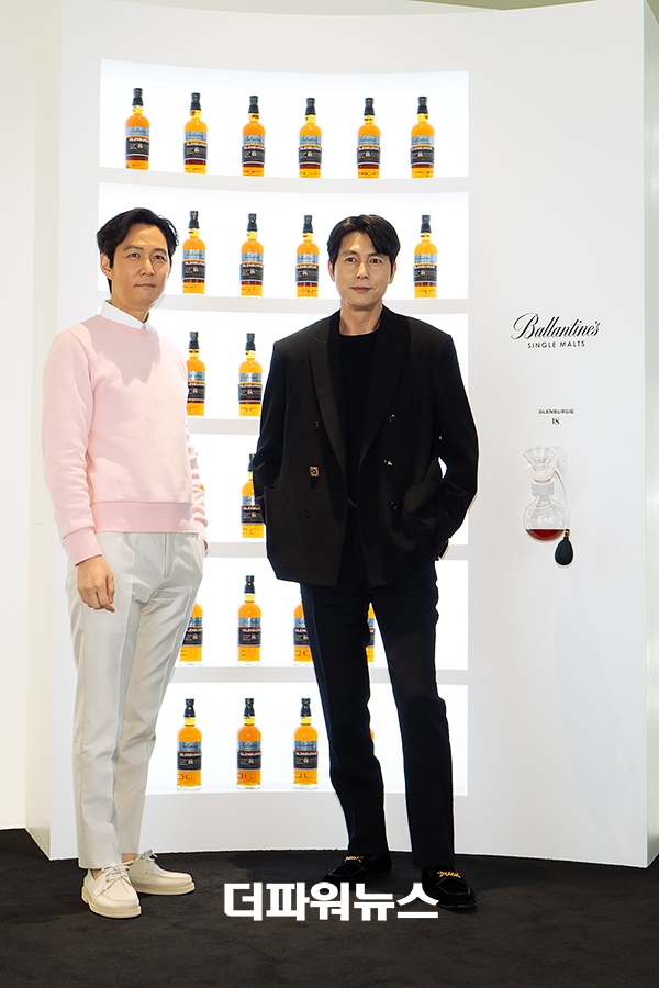 이정재-정우성, 팝업 스토어 행사 현장